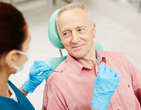 Man seeing dentist in Edison